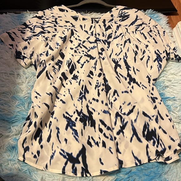 Cynthia rowley 100 % silk medium blouse - Picture 6 of 9